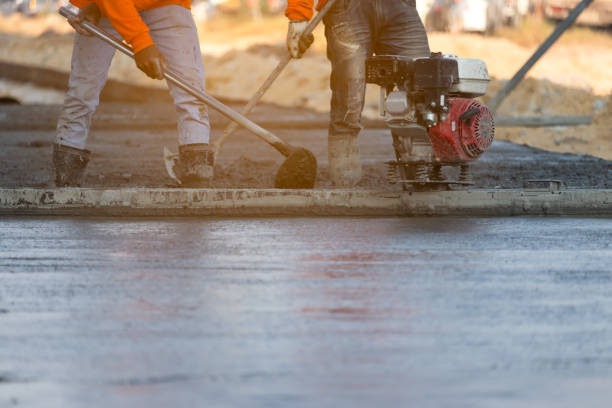 Best Driveway Concrete Repair  in Clever, MO